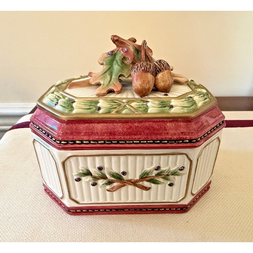 Fitz & Floyd Classics Square EQUESTRIAN Lidded Acorn Oak Leaf Dish Box